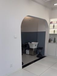 -Hello Lady发型设计