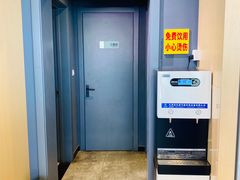 -壳牌华苑加油站