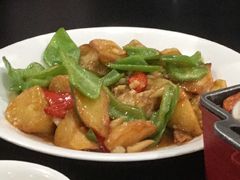 -红东阁东北菜烤肉酒馆(CROSS万象汇店)