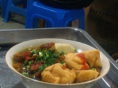 油豆腐牛杂面-仓桥面结店