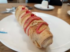 樱桃酸奶卷-Blueglass酸奶(财富购物中心店)