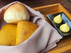 餐前面包-Kathleen's Waitan 凯圣琳江景西餐厅(外滩店)