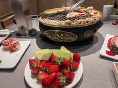 -山焱·炭火自助烤肉(周浦万达店)