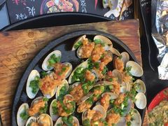 -何师烧烤·香辣蟹·川菜·30年老品牌(太古里旗舰店)