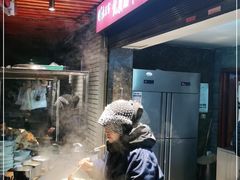 -老兰家传统烧烤炒菜泡馍(小南门店)