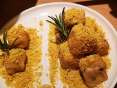 一口酥豆腐-太二酸菜鱼(正大广场店)