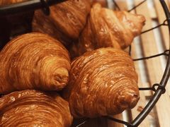 -Dough&Joe团憩(瑞虹天地月亮湾店)