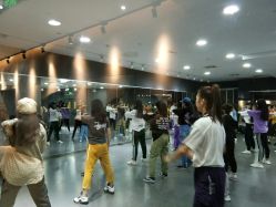 -5KM舞蹈街舞工作室