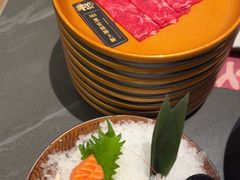 -牛YO寿喜烧·铁板烧和牛火锅自助(市府恒隆店)