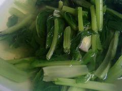 -月亮眼花园餐厅书吧酒吧