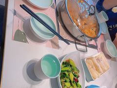 -黄记煌三汁焖锅(新佳丽江汉路店)