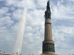 -人民防洪胜利纪念塔