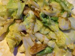 手撕卷心菜-粉墨特色菜·烧烤音乐酒馆