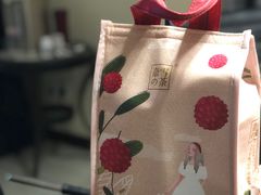 -奈雪的茶(国金中心店)