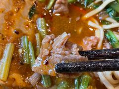 -方铲铲·成都板凳面(滨江银泰店)