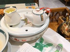 -悦得闲广式点心茶楼(蓝鲸世界店)