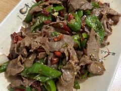 川炒牛肉-与你有缘川菜馆(延大公寓店)
