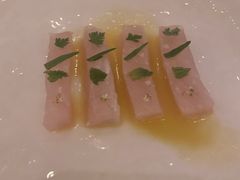 皇帝鱼刺身配龙蒿佐墨西哥辣椒醋-Jean Georges