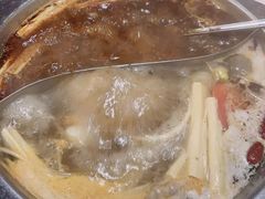 经典鸳鸯锅-傣妹火锅(南京东路一店)