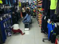 -迪卡侬(高新万达店)