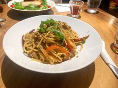 蒜香金枪鱼面-六月花园咖啡馆(中关村东路店)