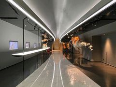 -上海虹桥中心爱琴海亚朵S酒店