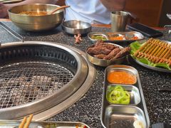 -红泥小火炉·东北泥炉烤肉(天一旗舰店)