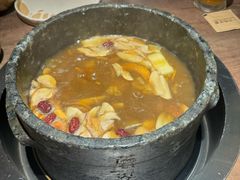 -蘑界·野生菌火锅(深业上城店)