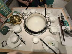 -粤顺渔坊·中山脆肉鲩火锅(清湖店)