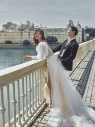 -挪娅婚纱摄影皇家会所