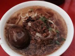 -六合夜市