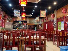 大堂-恭敬李老北京炸酱面·京味菜(西花市店)