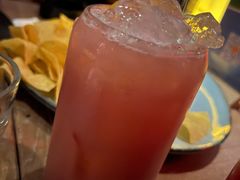 -FOUR PLAY BAR