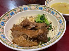 -金杨拉面王小吃面馆·牛三宝面·红烧牛肉粉