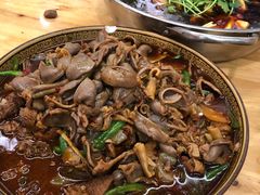 红烧鸭大份-一品红烧鸭特色川菜(三岔湖店)