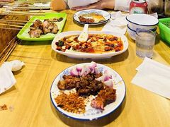 -烤满分·东北烧烤(首经贸店)