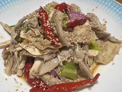 -巴依兄弟西域美食(机场店)