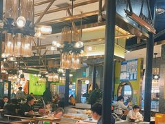 -洪氏嗨捞·猪肚鸡火锅(阳光天地店)