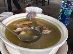 -月圆霖特色农家乐