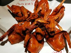 -鸽子侯·家宴·平价海鲜(市图书馆店)