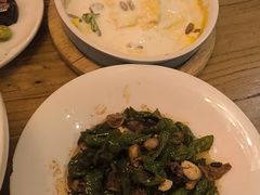 -新白鹿餐厅(银泰西湖文化广场店)