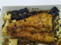 -鲲少爷烤鱼饭.螺蛳粉·清真(爱琴海店)