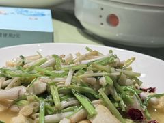 -梁家大院•农家菜(昆山会展中心店)