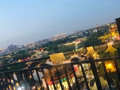 -顽啤熊·酒客酒馆(苏城夜景必选店)