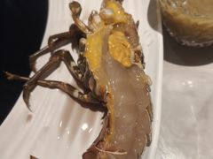 -雍容荟帝王蟹活龙虾展台自助(IFS黑金店)