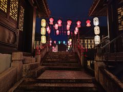 -铂逸梦秦酒店(横店梦幻谷店)