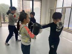 -EFL巴西柔术·综合格斗·泰拳·少儿体能训练(虹桥德必馆)