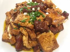 心急吃不了热豆腐-95号酱骨·一块豆腐(展春园西路店)
