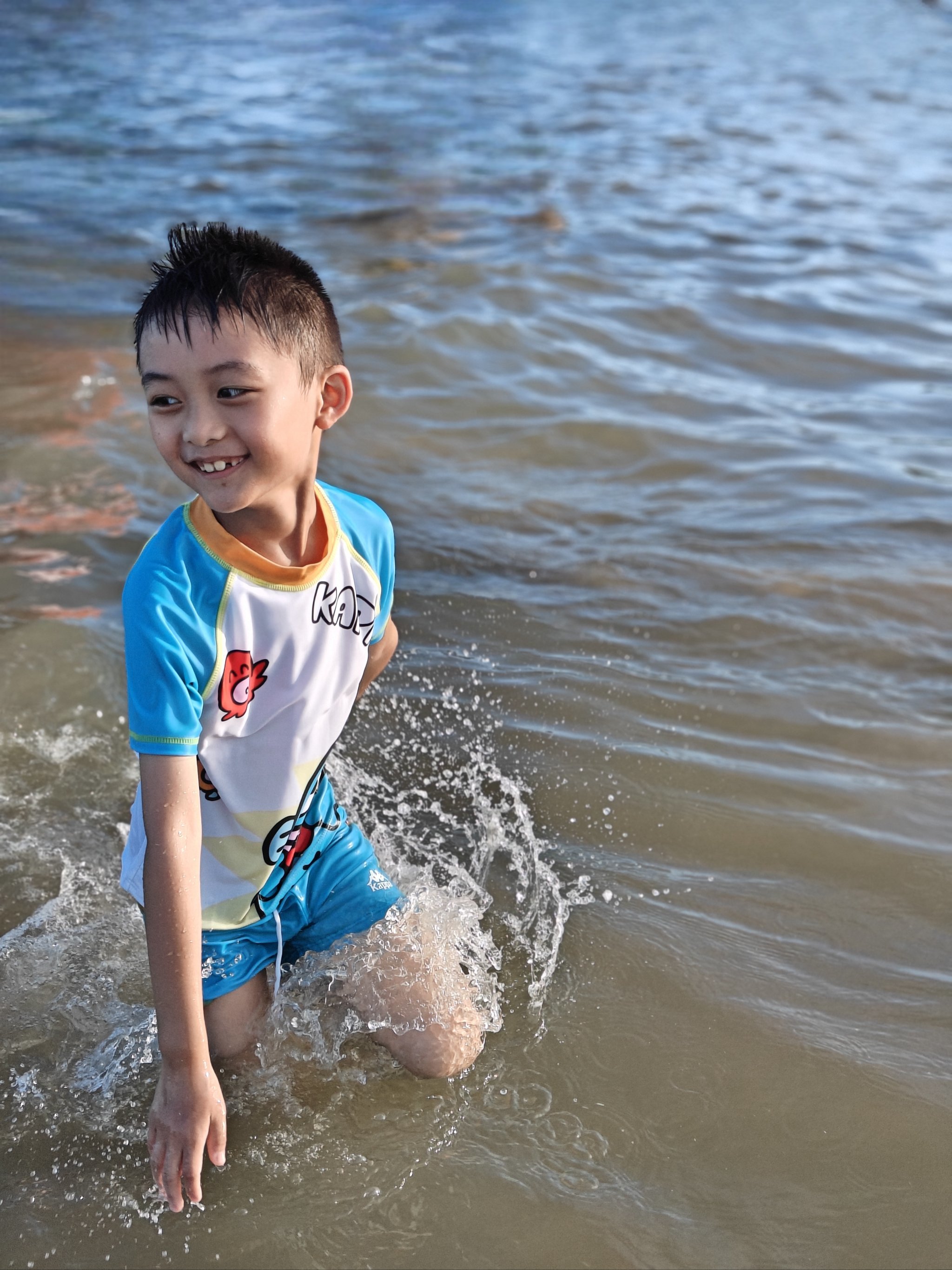 🌊 平潭一日游,电驴追风与果冻海的夏日狂想