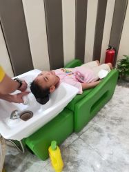 -爆米花儿童美发乐园